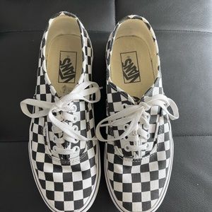 Platform checkered vans